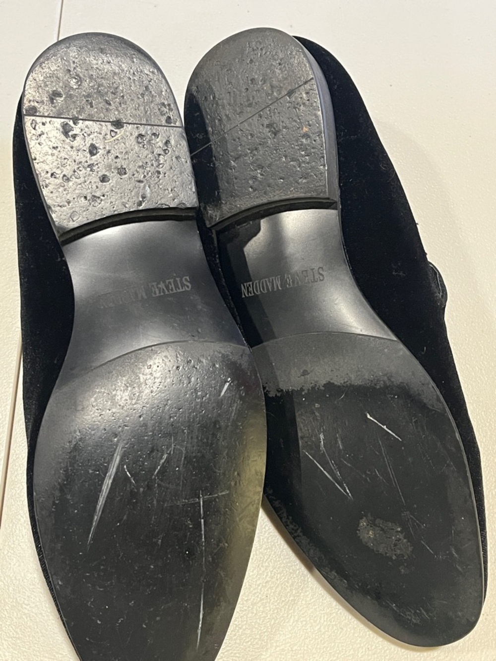 Steve Madden Black Velvet Slip-On Loafers for Men - Picture 4 of 5
